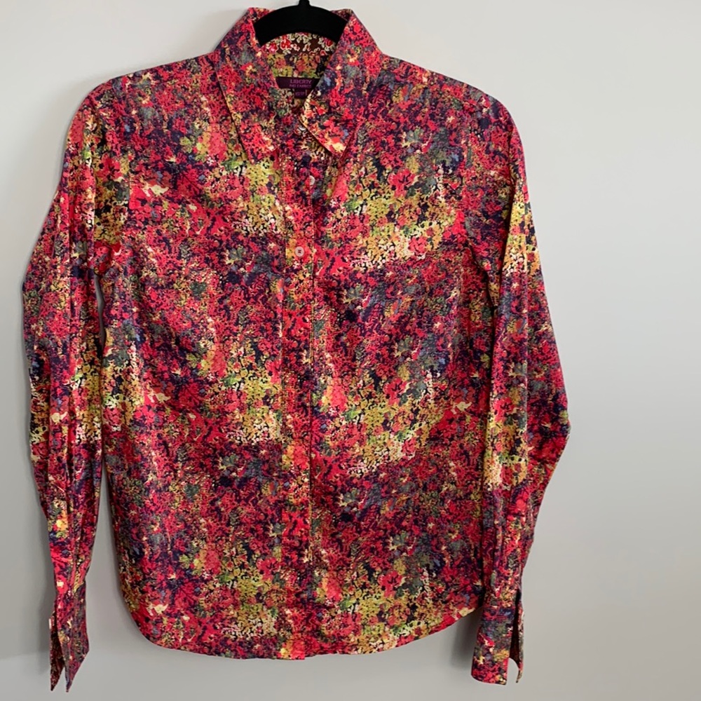 Liberty Art Fabrics Liberty of London
Floral Button Up Blouse Size XS